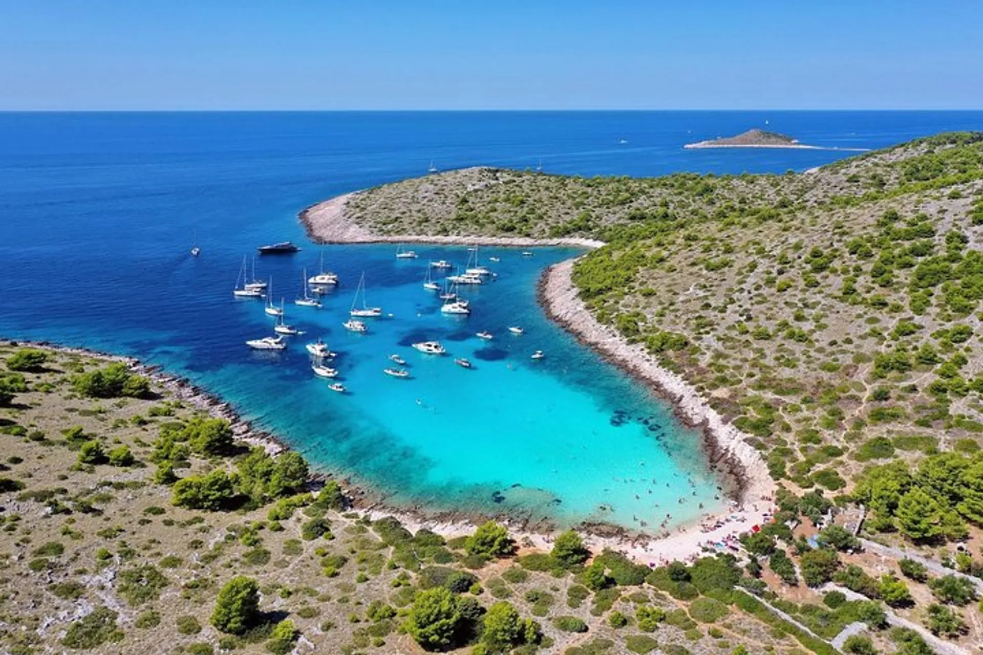 b8f0aa6e-64a3-4c9f-b682-5033f6ce2cb5_national-park-kornati-natural-park-telascica-xlarge